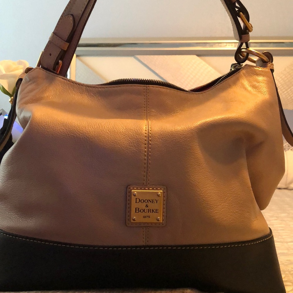Dooney & Bourke handbag
